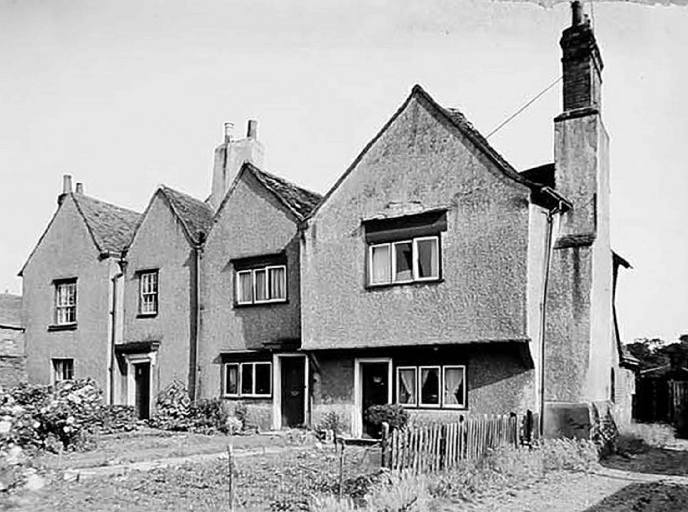 A photograph of Great Stampfords before the carpark was built around it.